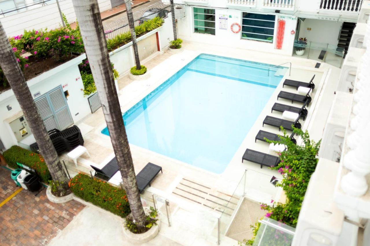 Hotel Manantial 梅尔加 外观 照片